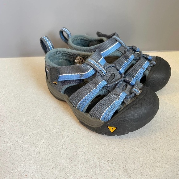 Keen Other - Keens Kids Newport Water Shoes Boys 5 Blue Sandals Outdoor Hiking